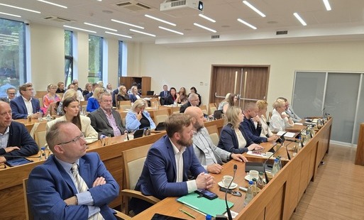 grupa osób 