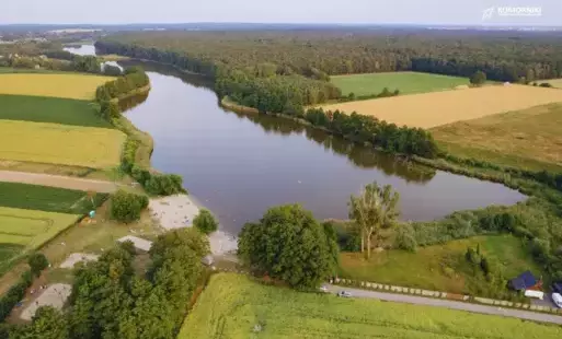 Zdjęcie do Ogłoszenie w sprawie przedstawienia do wiadomości publicznej projektu uchwały zawierającej wykaz kąpielisk na terenie Gminy Komorniki w roku 2025